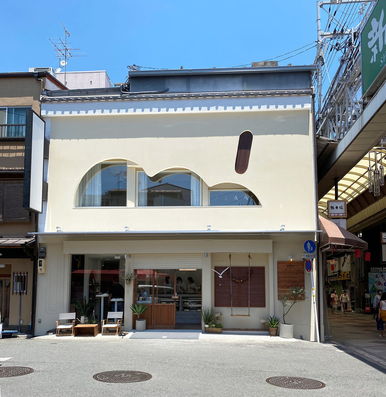 雲の茶カフェ店舗リフォーム